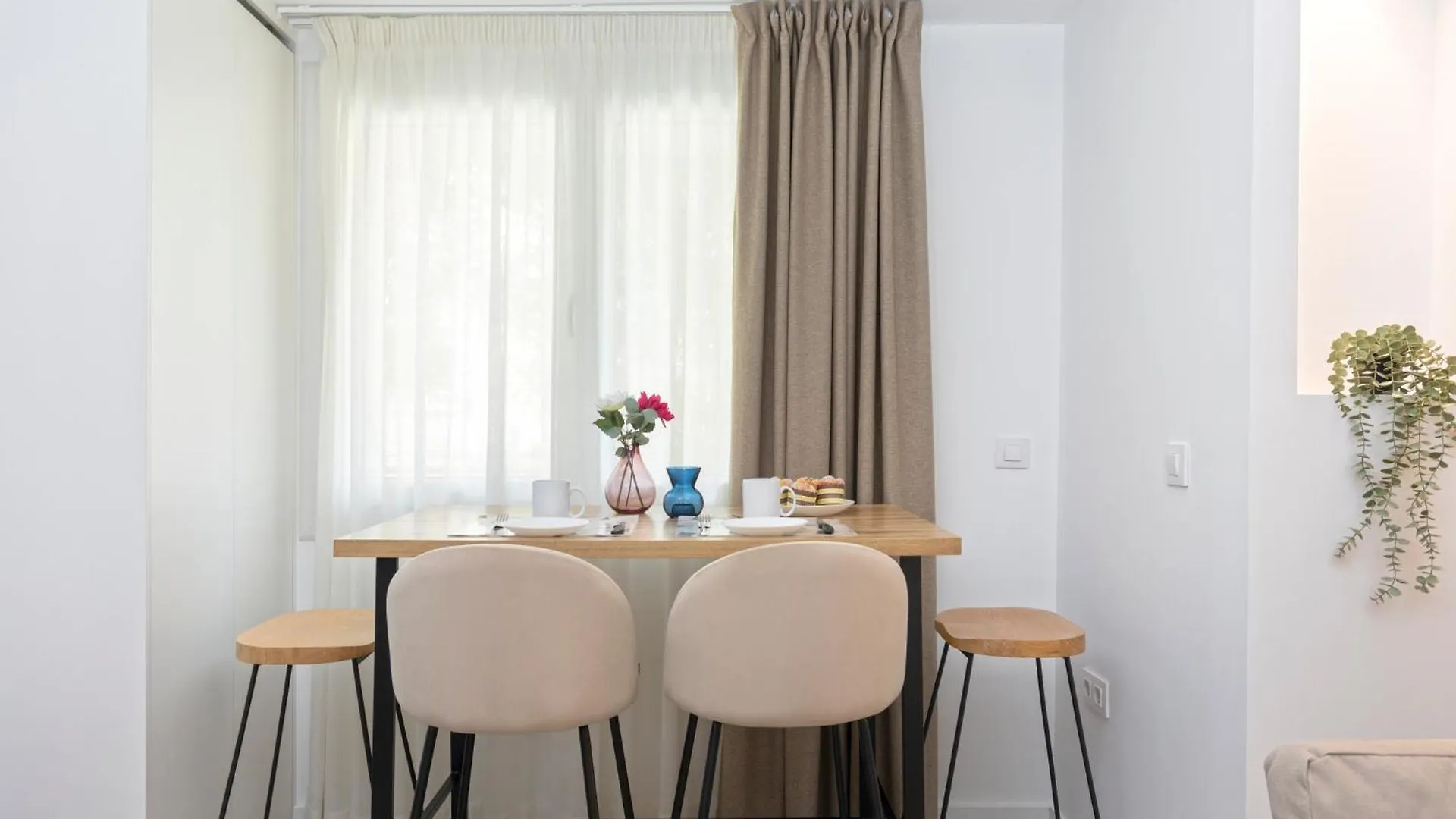 Apartamentos Costa Tropical By Rent Me Motril Apartment